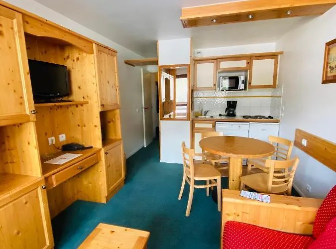 Appt 4 Pers. Maeva Le Peillon Centre Apartment Meribel